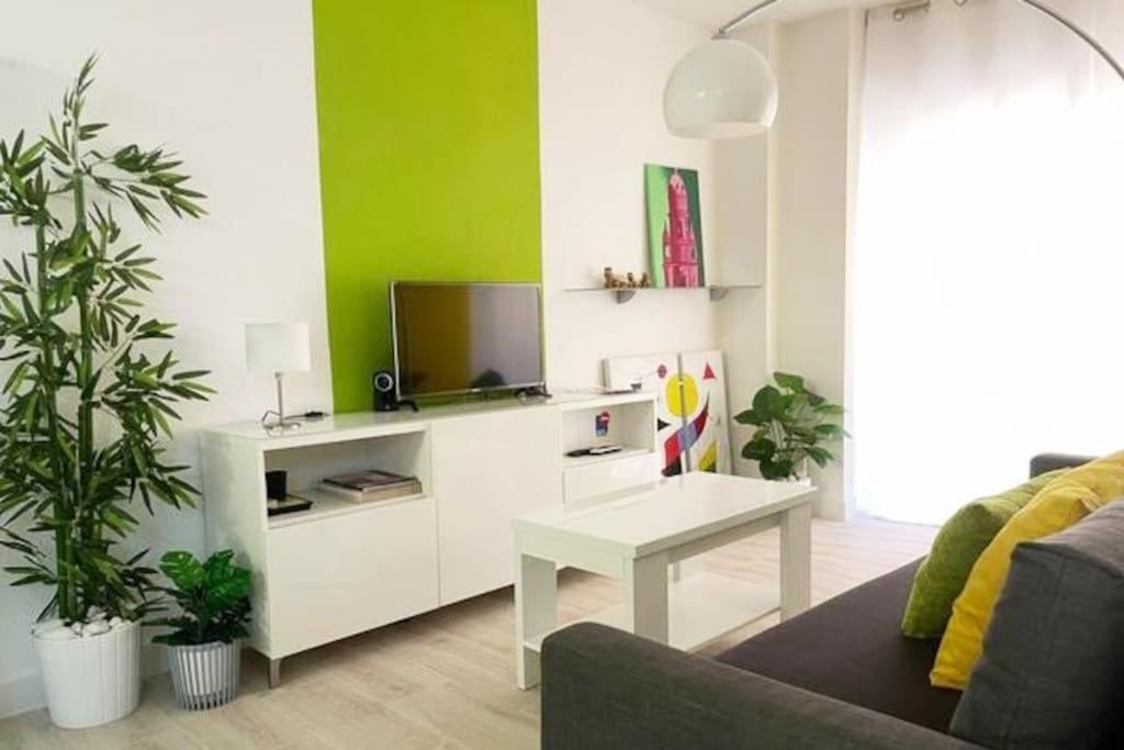 Apartamento Modern Oscvict En Murcia Exterior photo